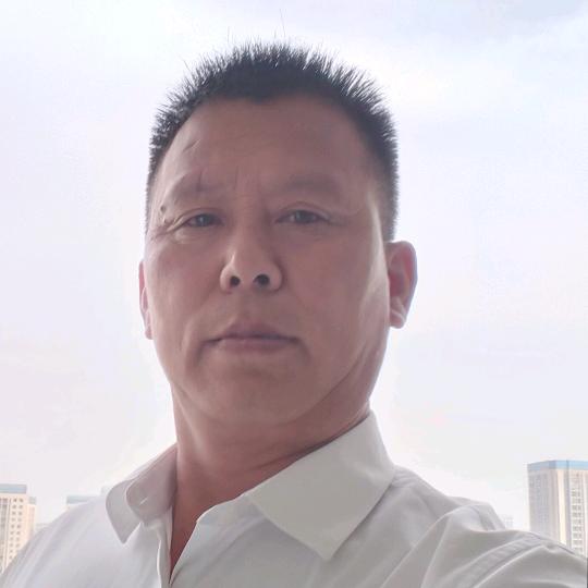 三宝爸，聊天十带货主播