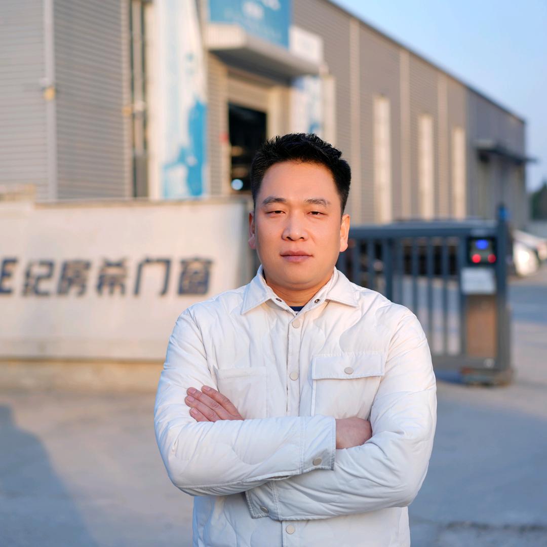 纪房希门窗老徐