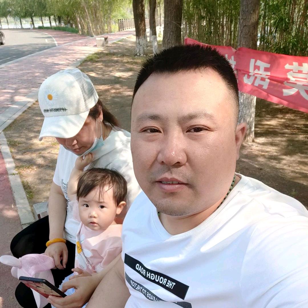 昌图香满楼家常菜，特色狗肉。