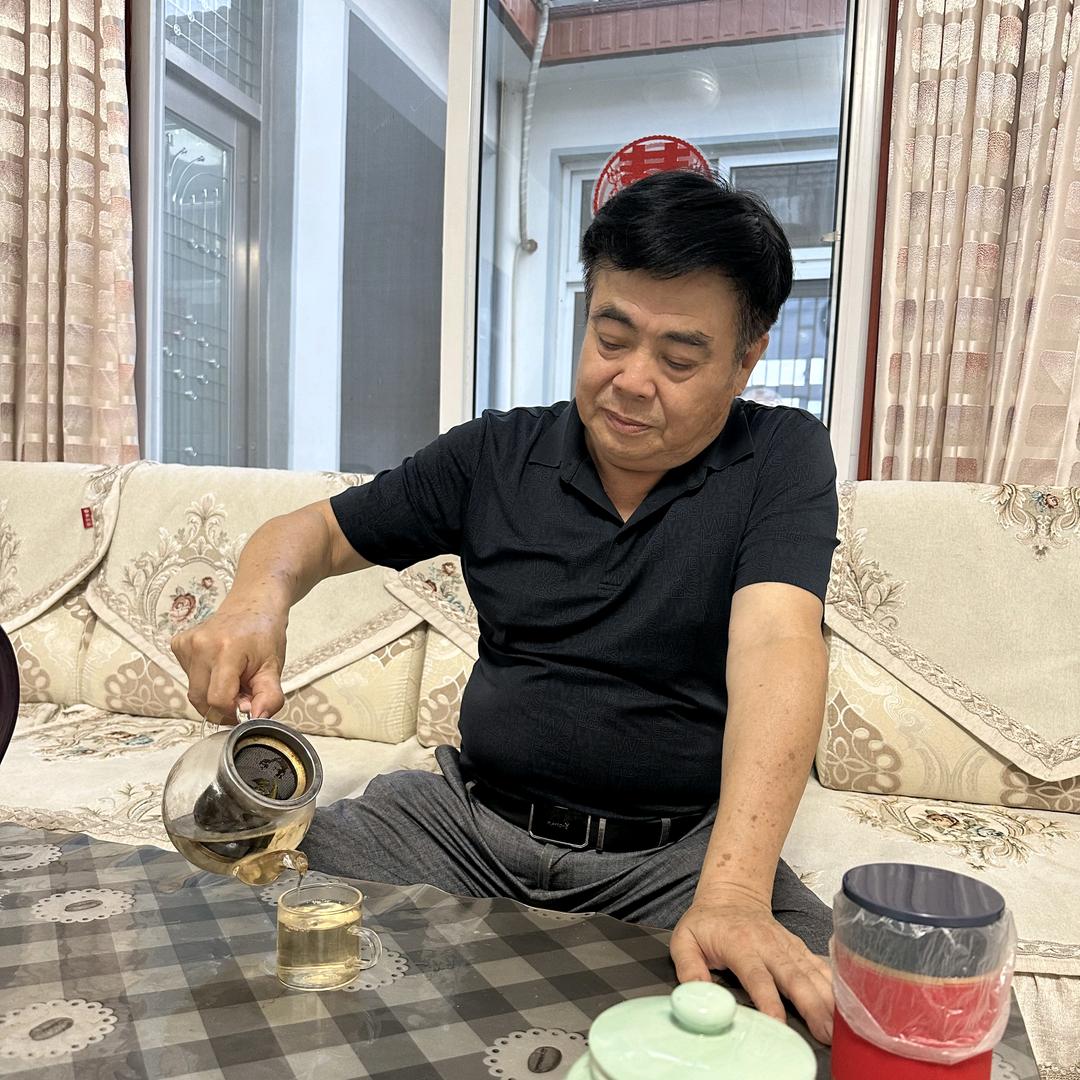老王一家人