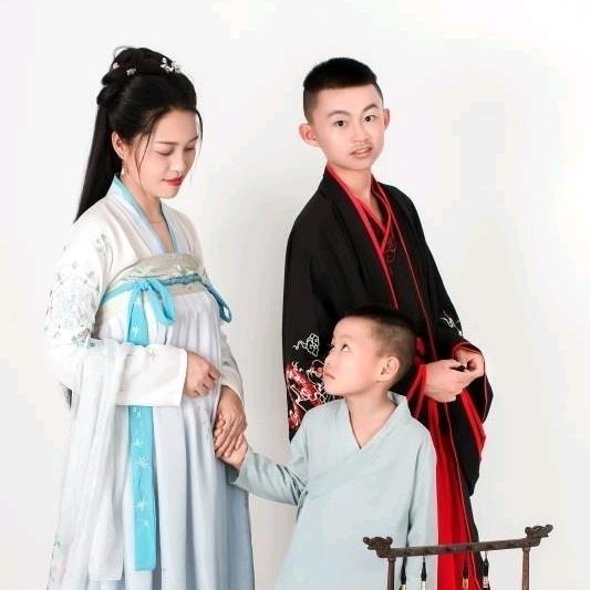 正宗打鼓天鍋包谷酒，喝了不打頭，乱评拉黑