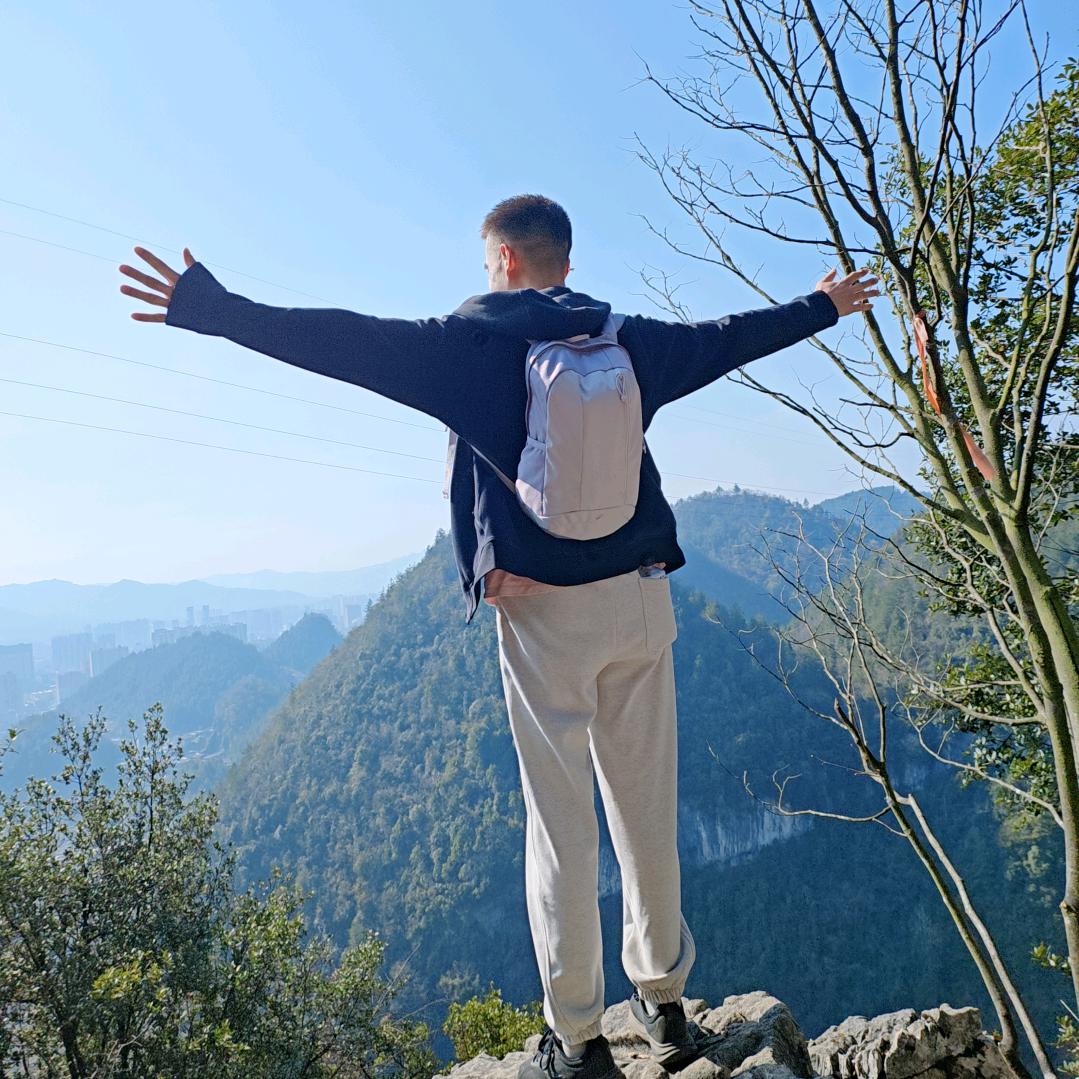她是造物狂难辞其咎的败笔、