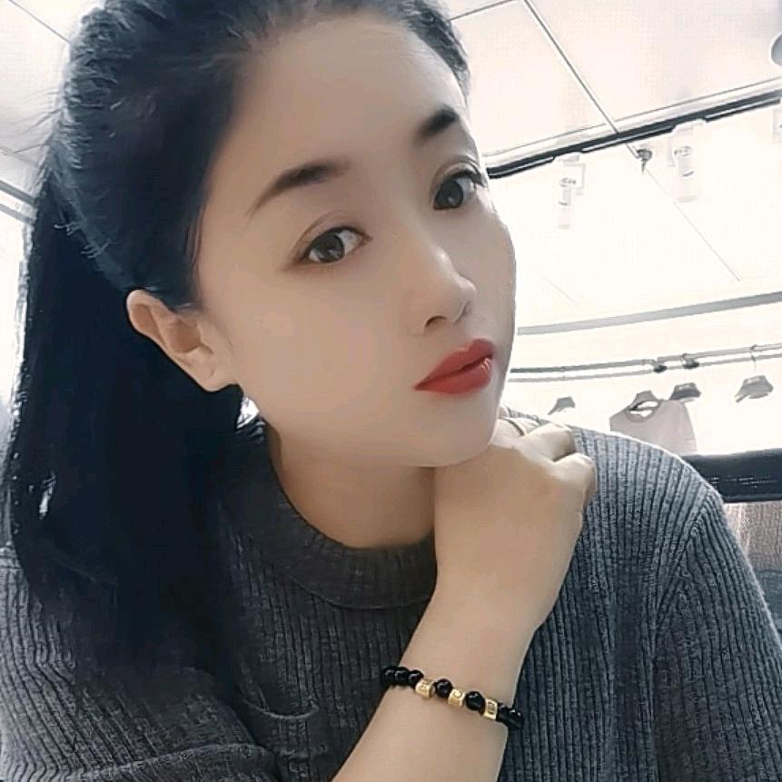 贺昌商厦五楼（519）青少年服装店