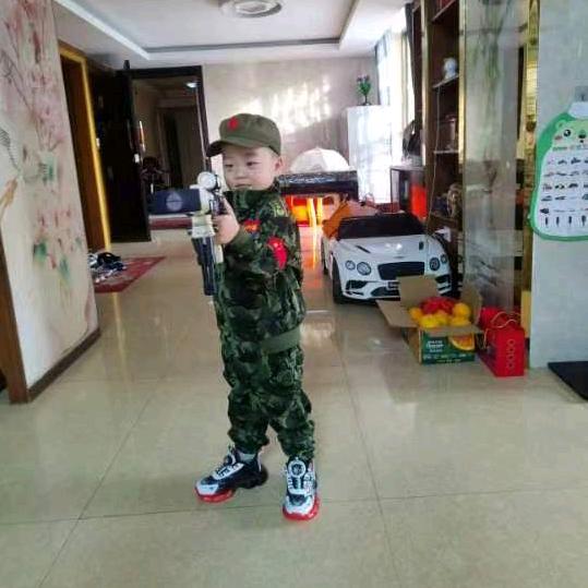 万哓爺爱捣蛋蛋