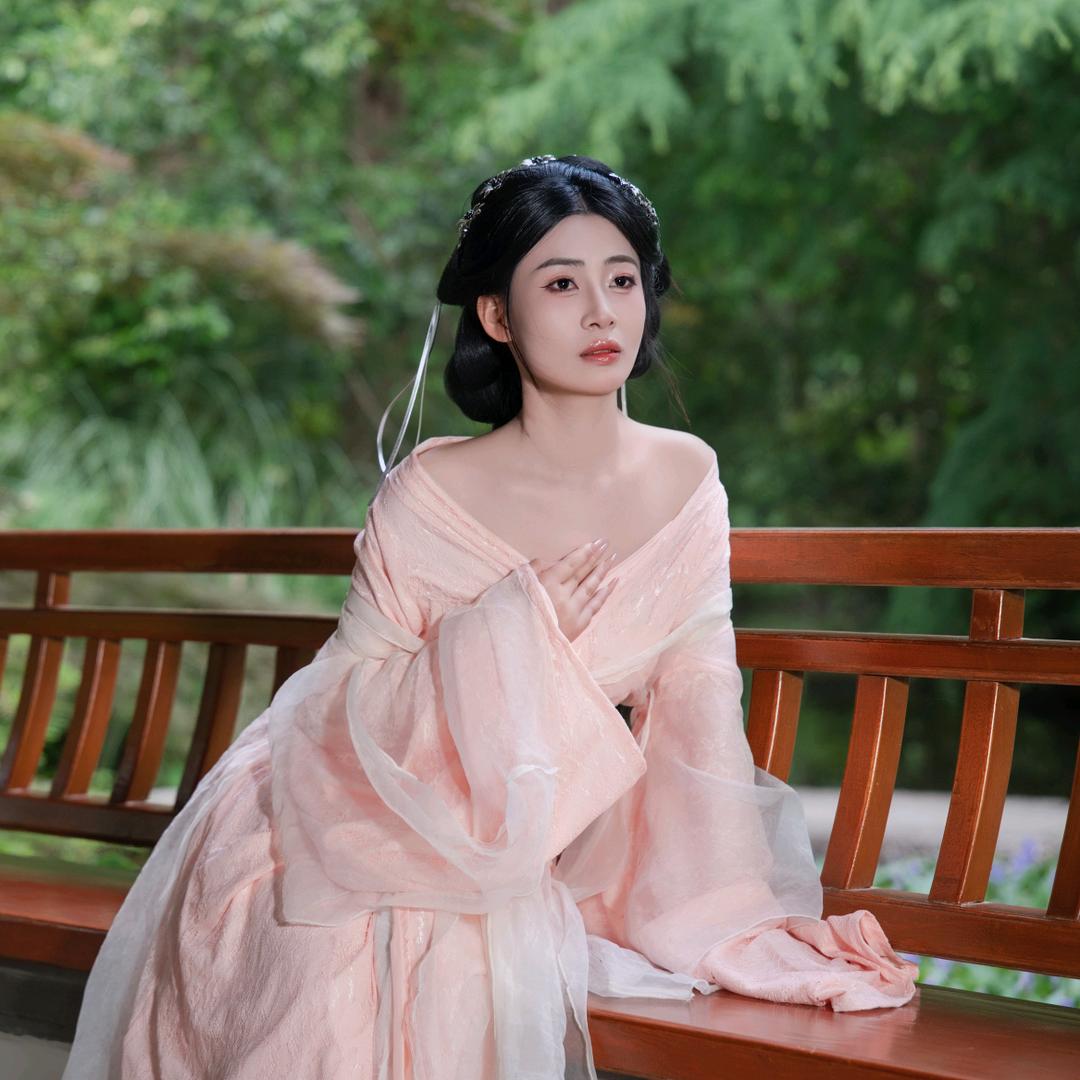 正奕馨色母粒～陆小姐🌹