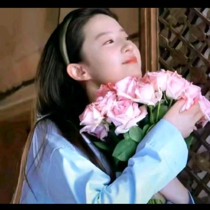 ✨💋亿心 ✨💞向钱❤