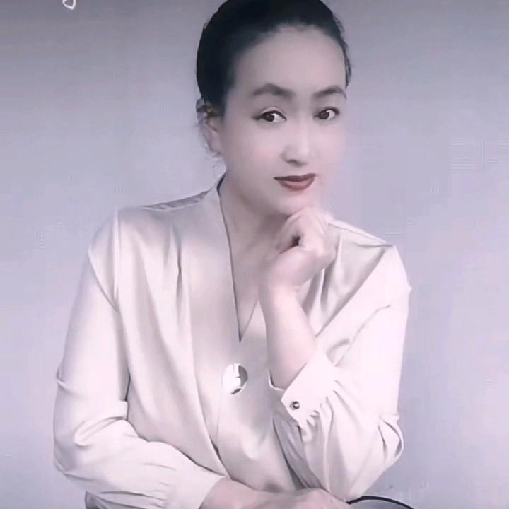 清风徐来🌸