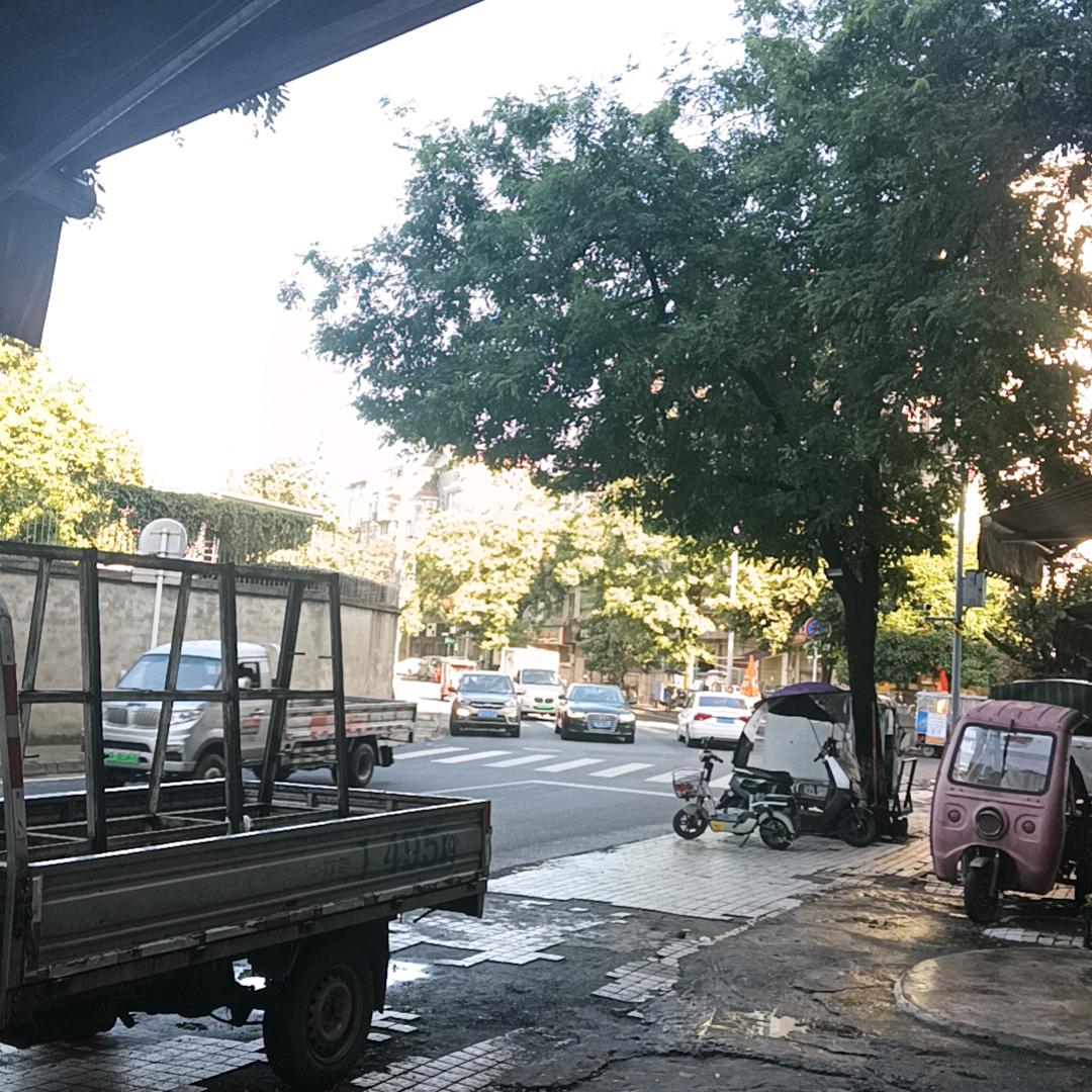 郫都区团结镇永晟玻璃