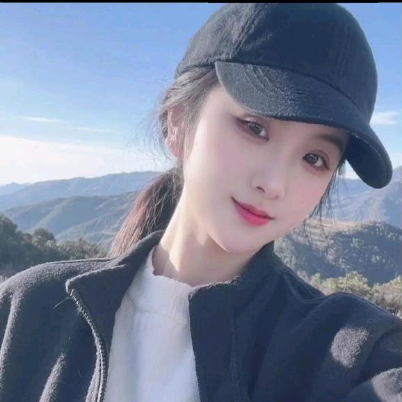 😄招财小妞