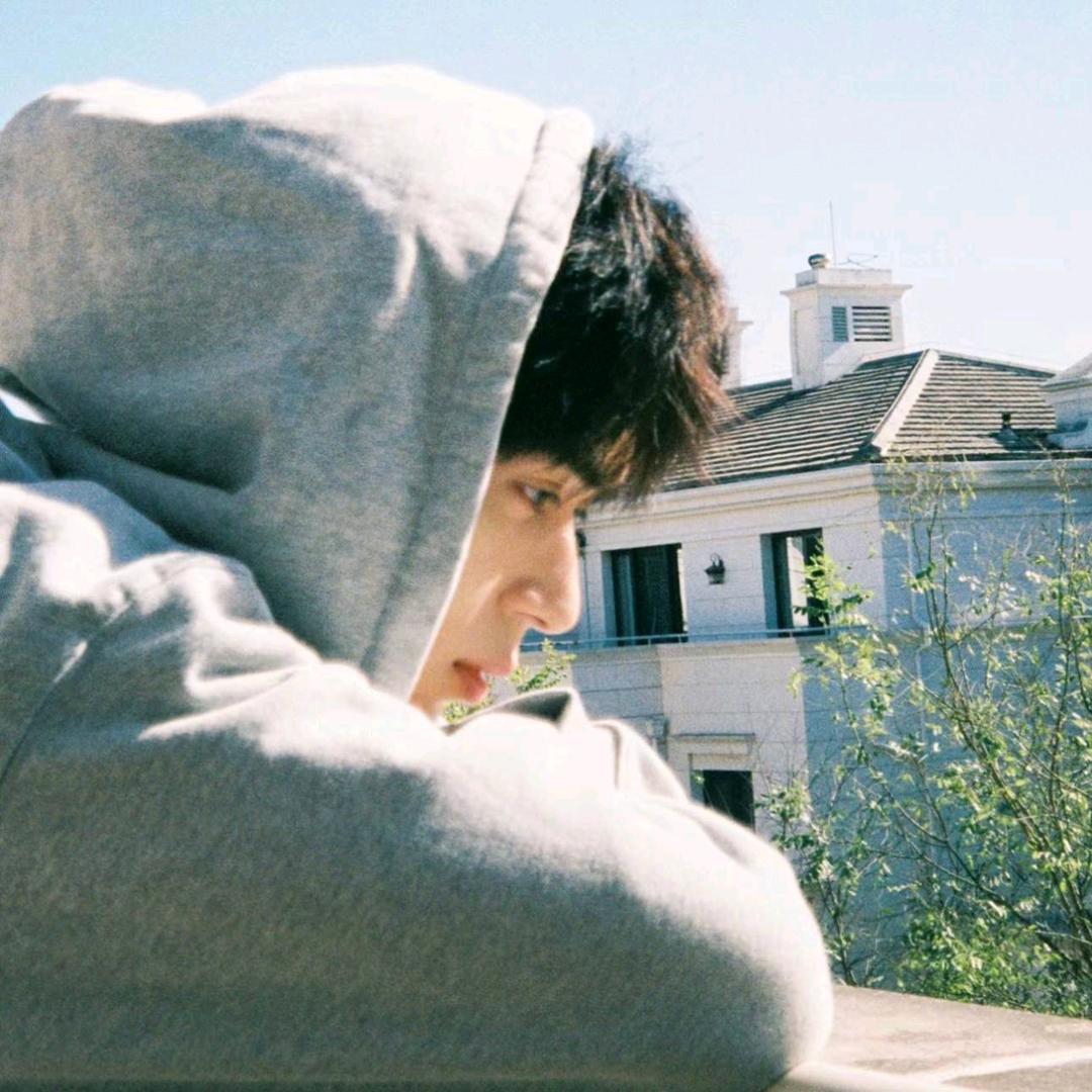 以后我的小狗就叫哎呦吧