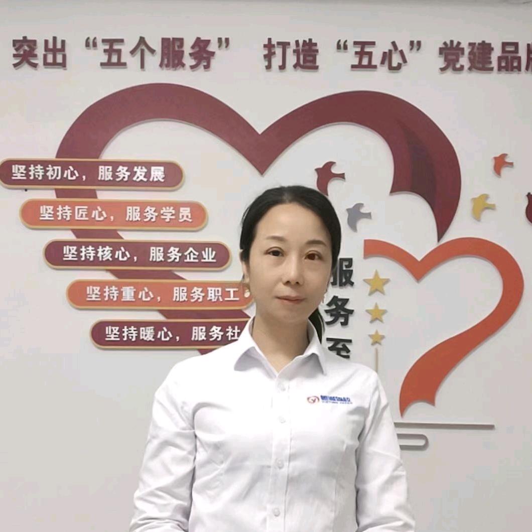清远市粤通驾校直招～资小姐