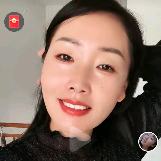 五颗星鸭蛋姐