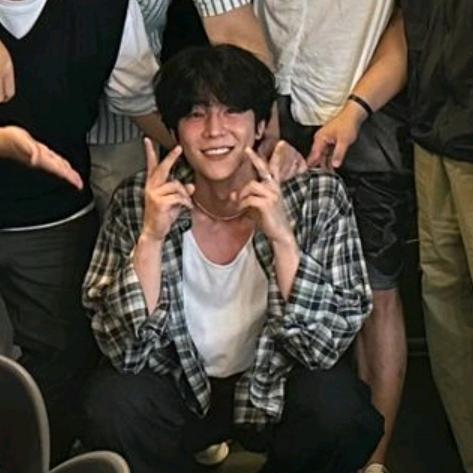 我长了好多痣啊