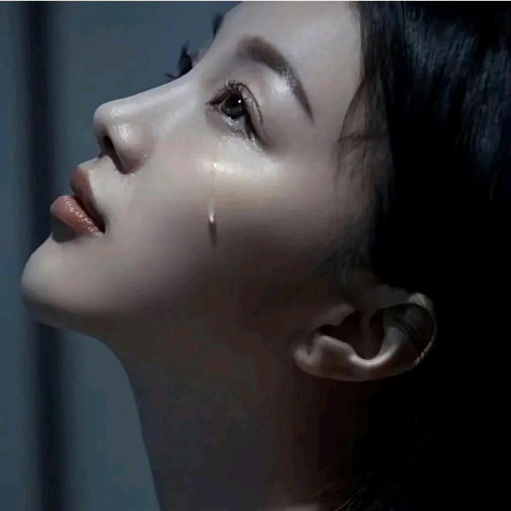 (燕♥丫‿头♥｡)
