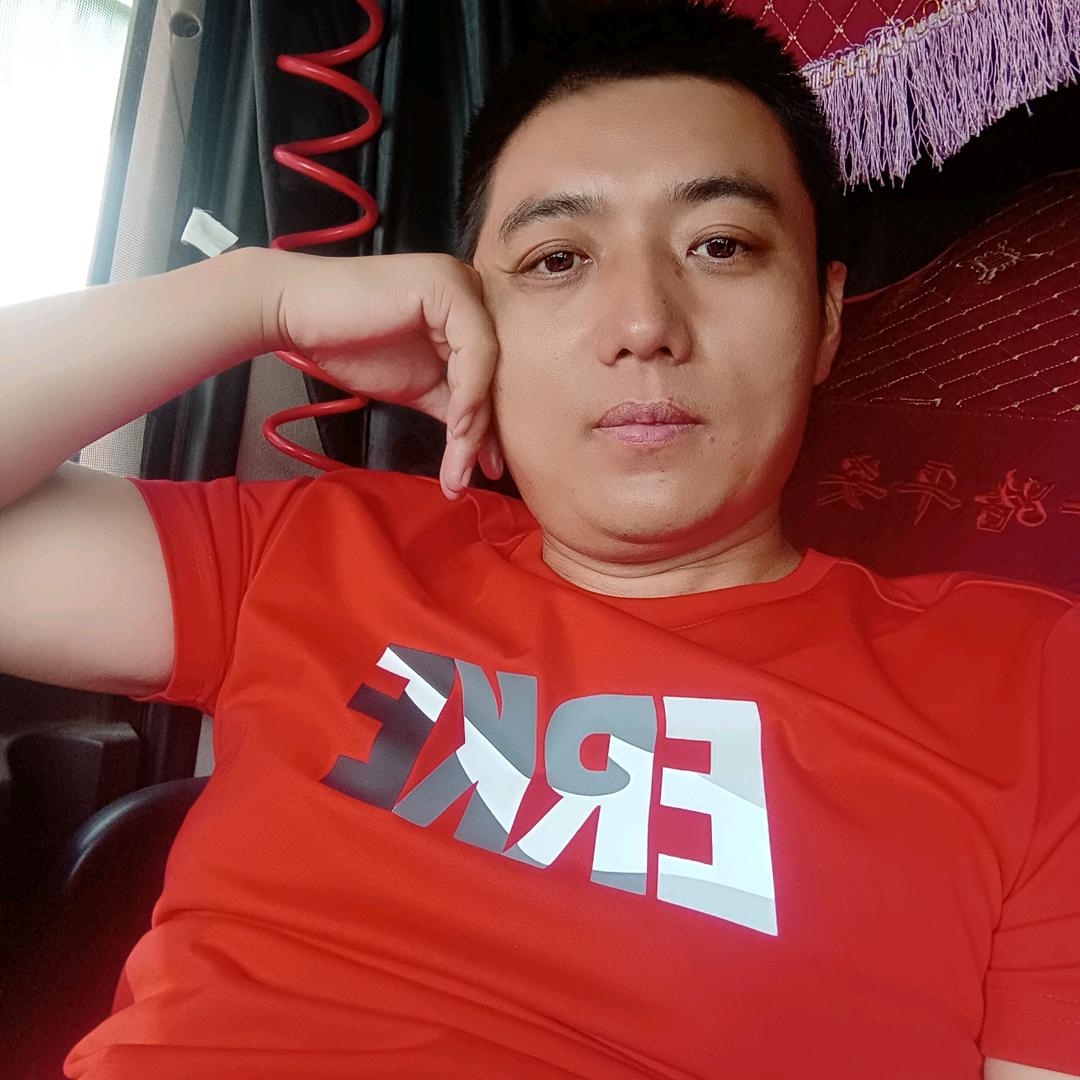 卡车司机，小庞？