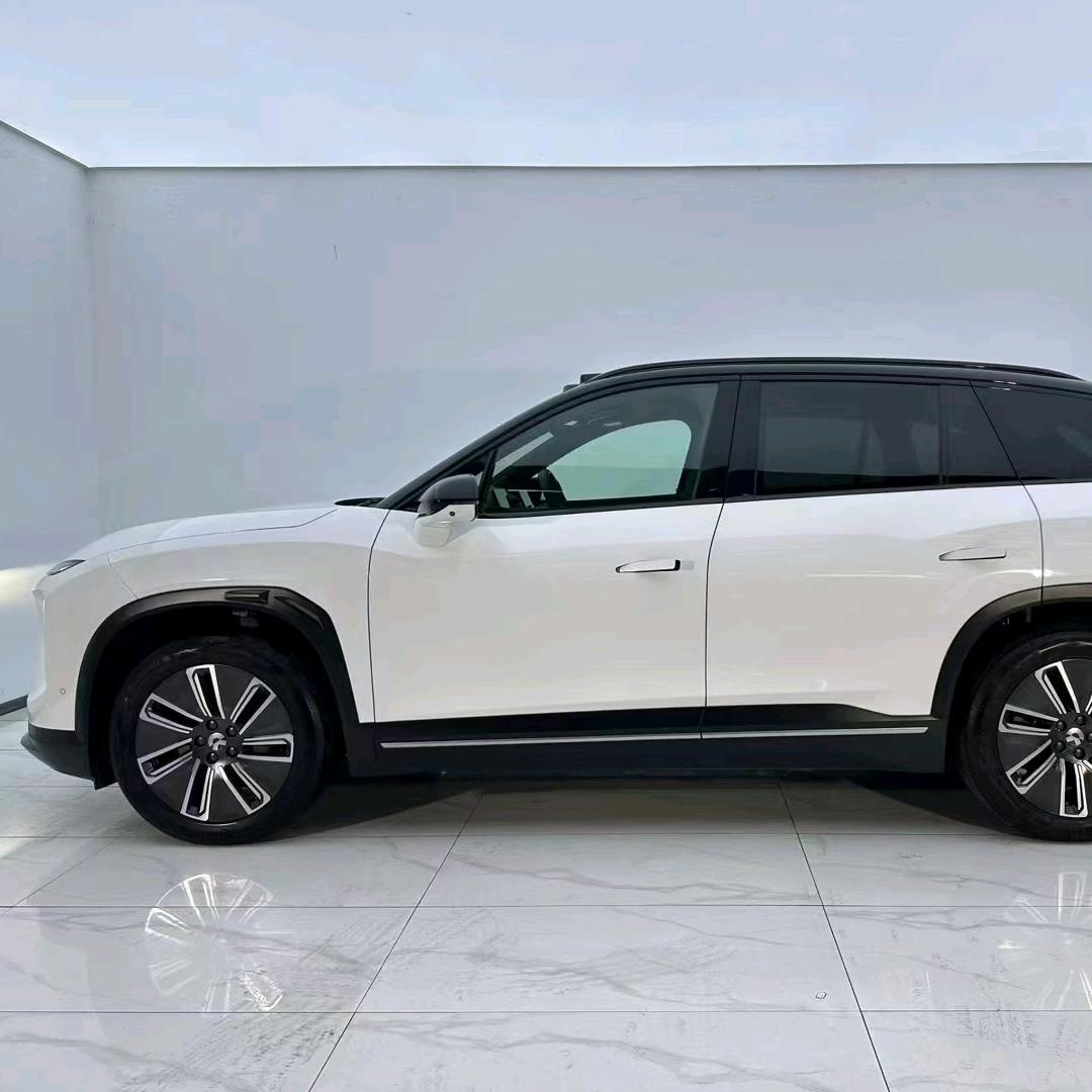 Aɢ꯭ᴏ꯭ɴ꯭ɪ꯭.