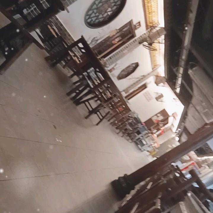雨一直下
