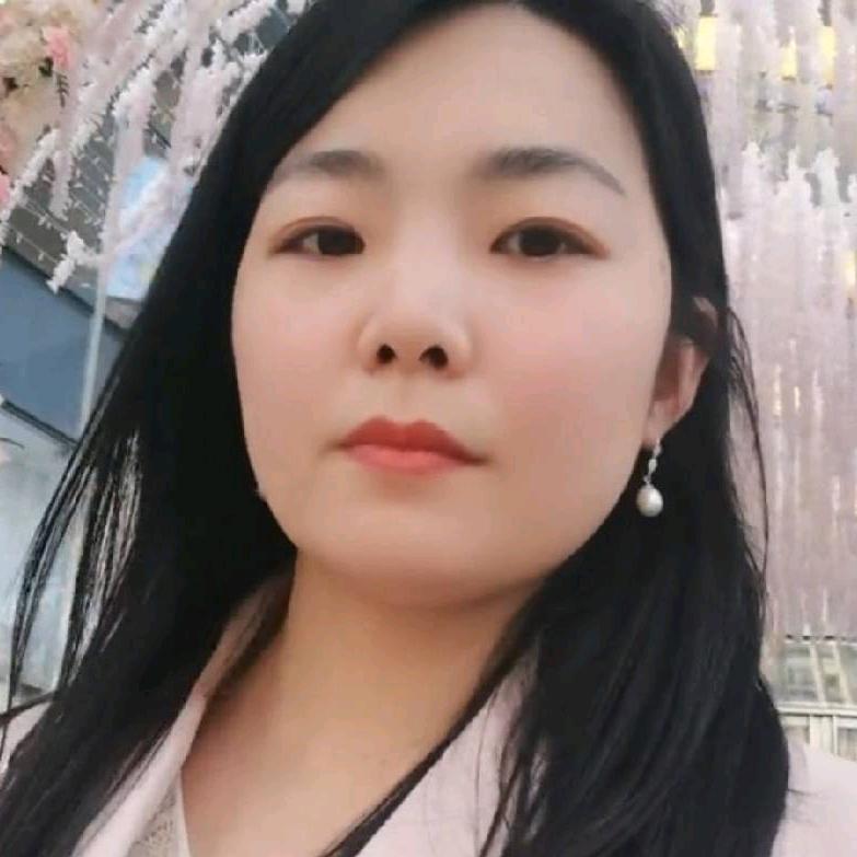 青枫湾家具软装搭配师刘姐