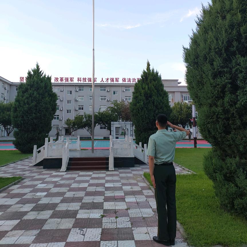 隆咚锵
