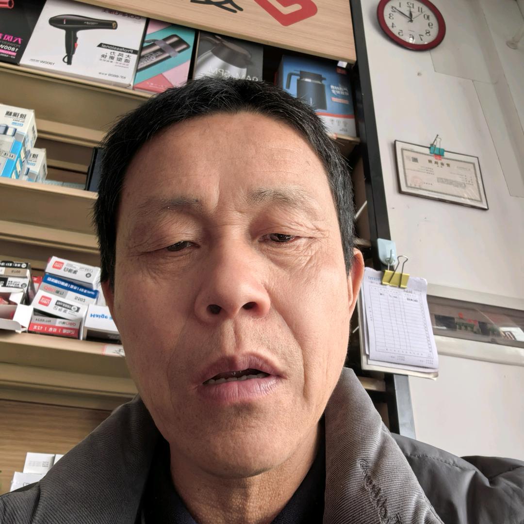 邓楚娇