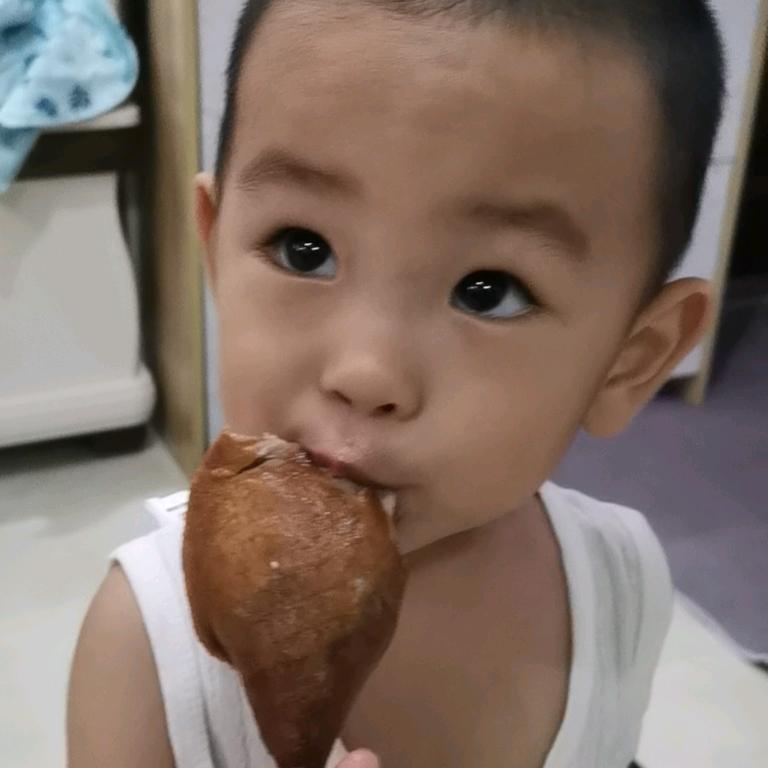 陈以柒
