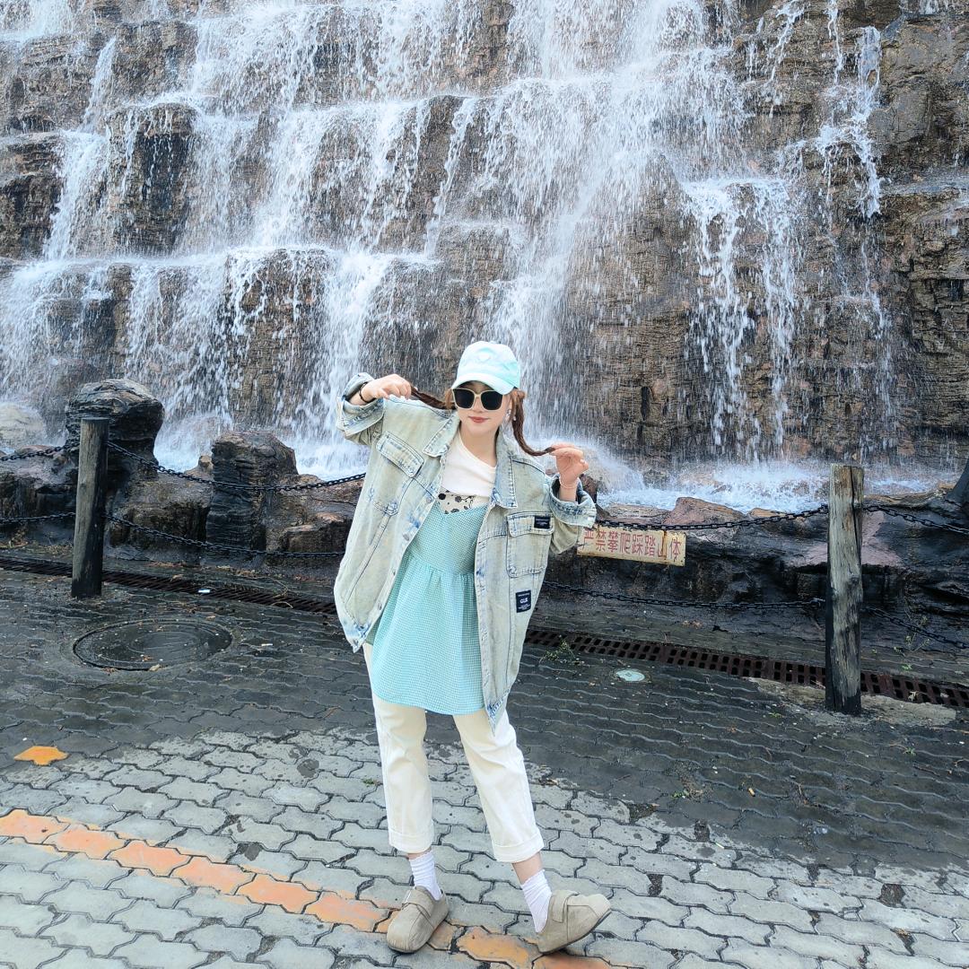 小王再吃一口吧