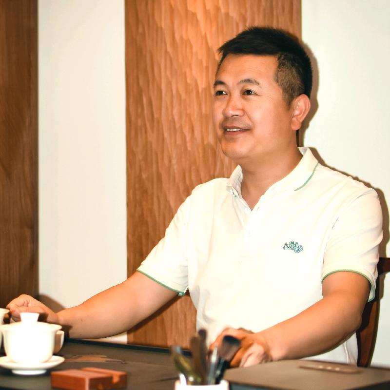 上海实木定制老钟