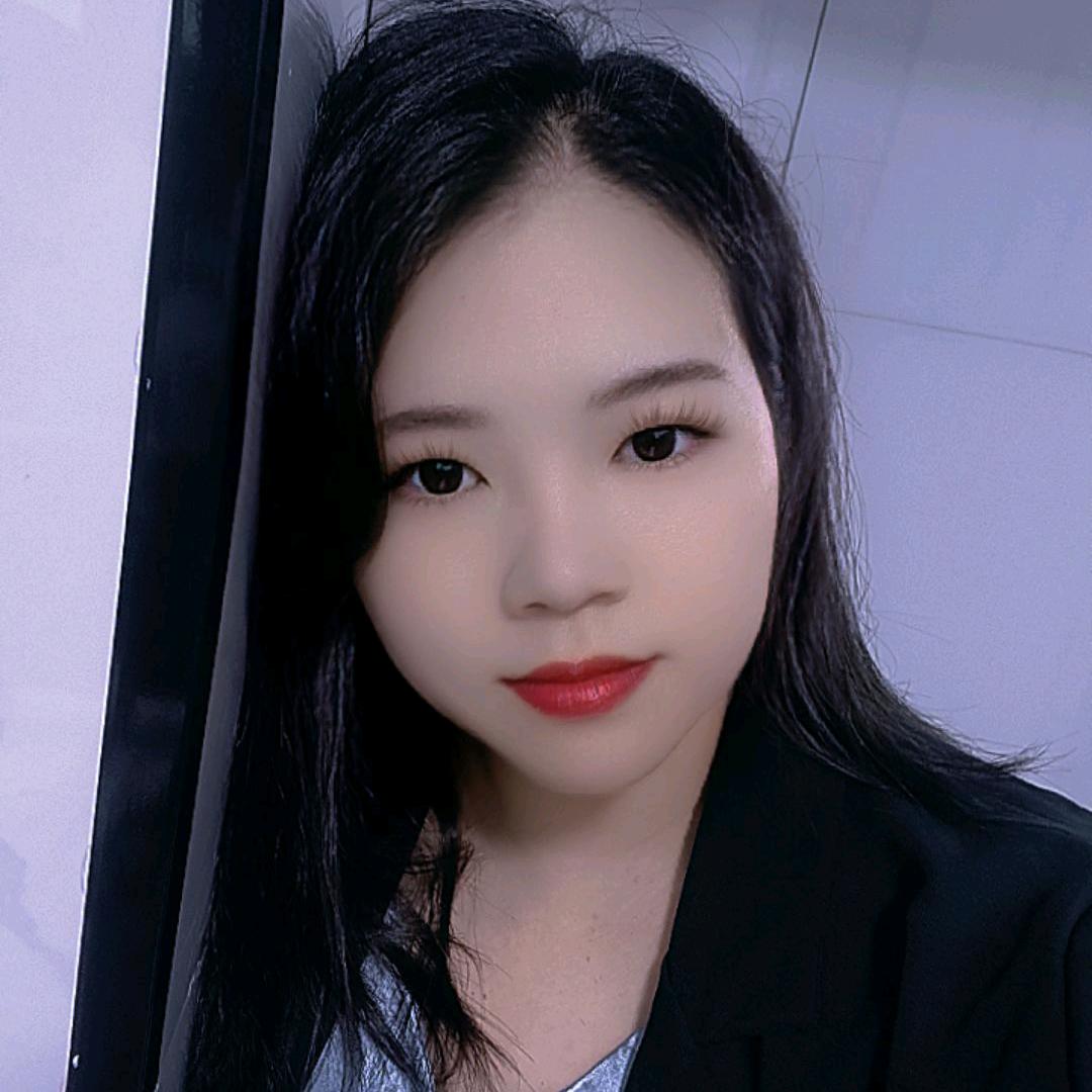 英子
