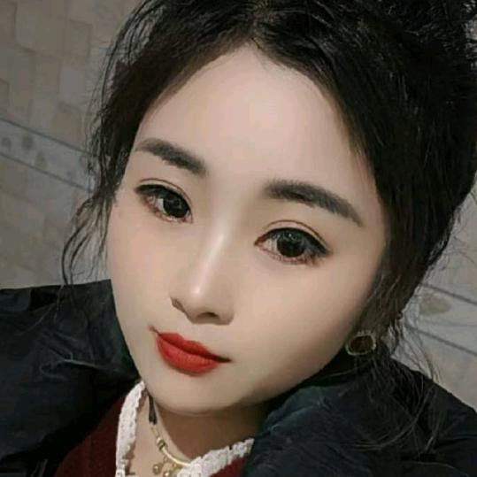 单纯的女孩