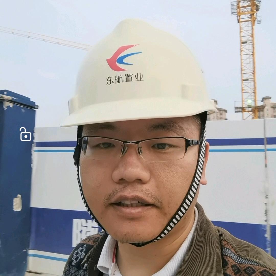 开发商工程部梅经理