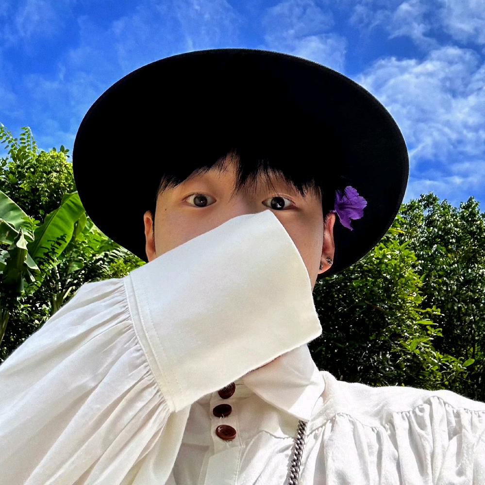 一个无敌帅气的阳少💍