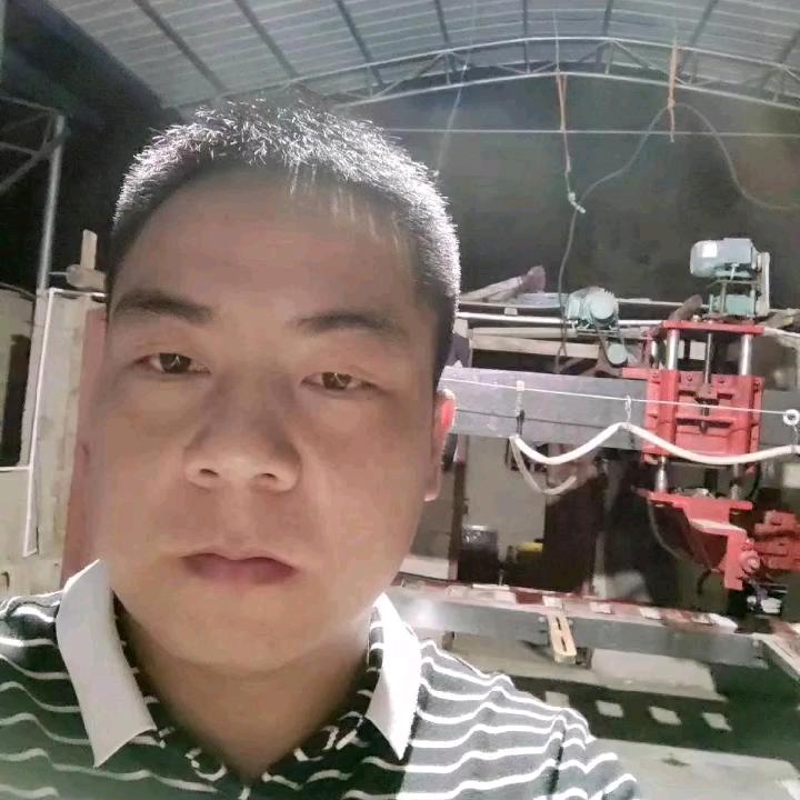 岑巩金风路何鑫兄弟石材