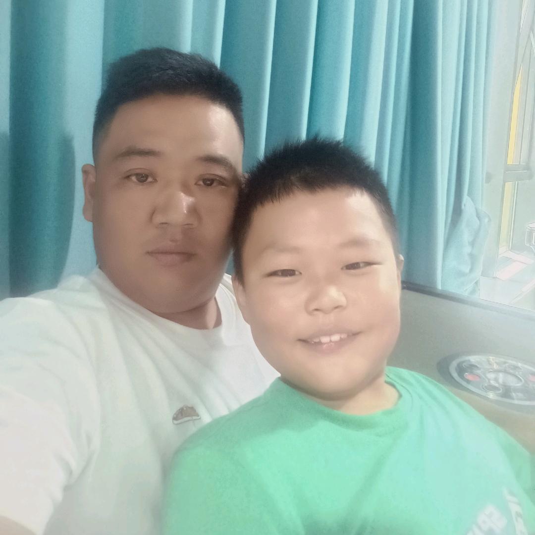 弘杨乐队杨优桥