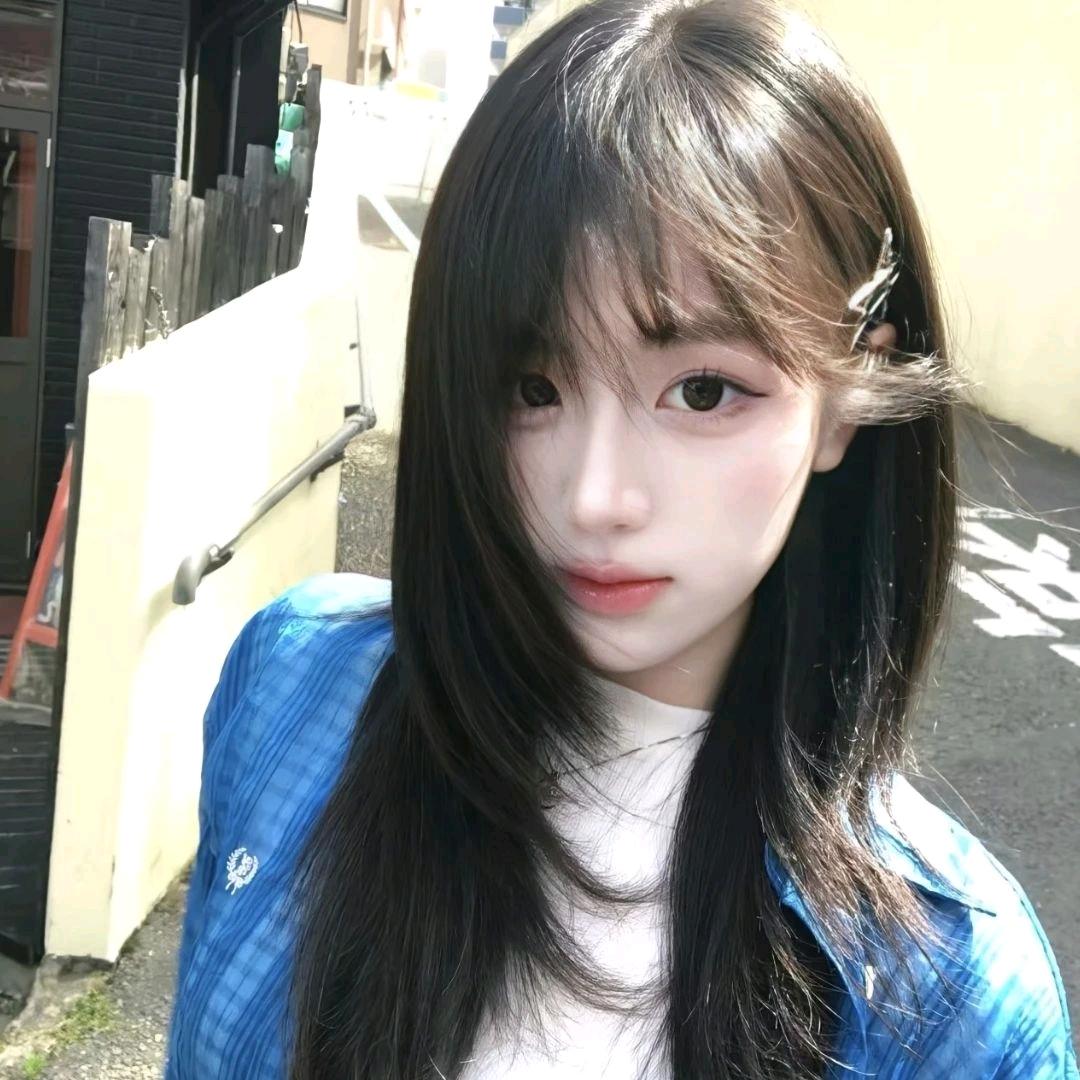 温柔如春亦诚头像