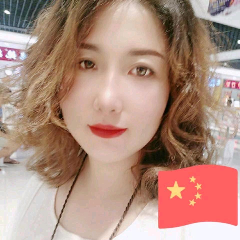 小崔           .