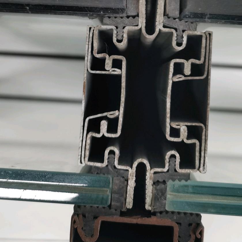 全钢防火玻璃高隔断安装