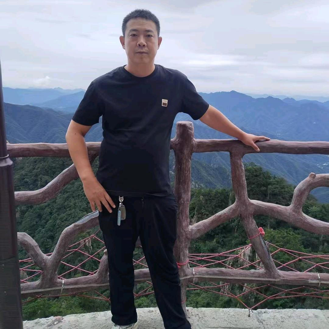 富贵货运王东