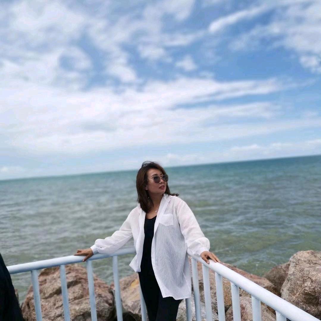 卖房子的芳姐姐