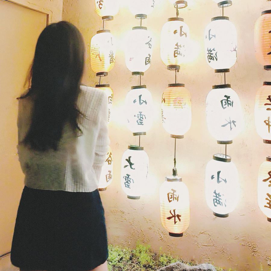 新密化妆师钱多多