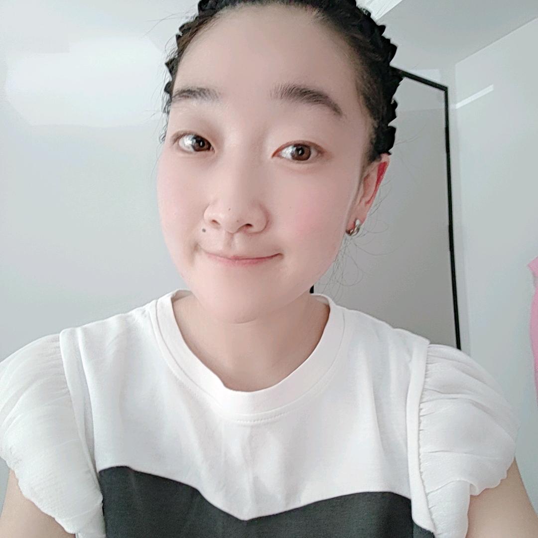 小莫(每天17:40分开播)
