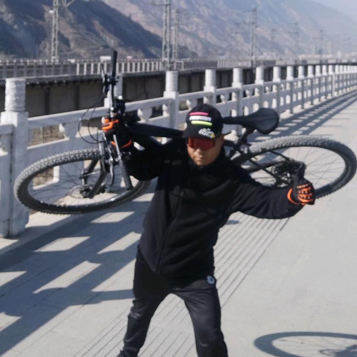 雪莲🚲爱骑行