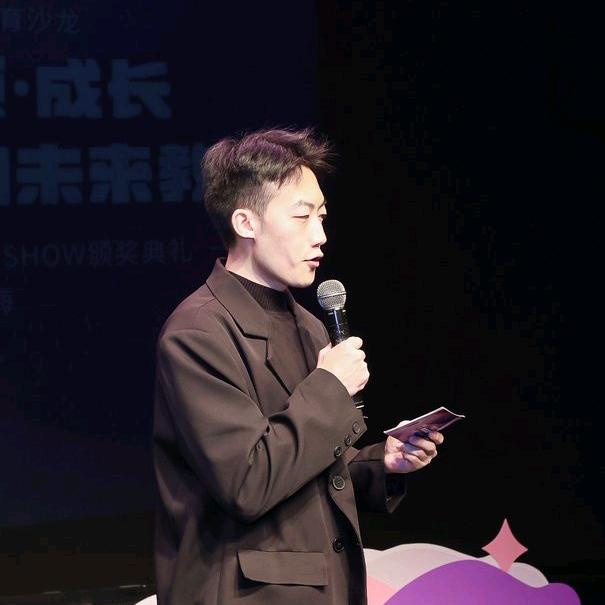 瑞思少儿中心Rachel