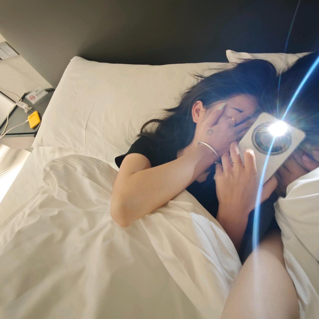 「歡        歡」