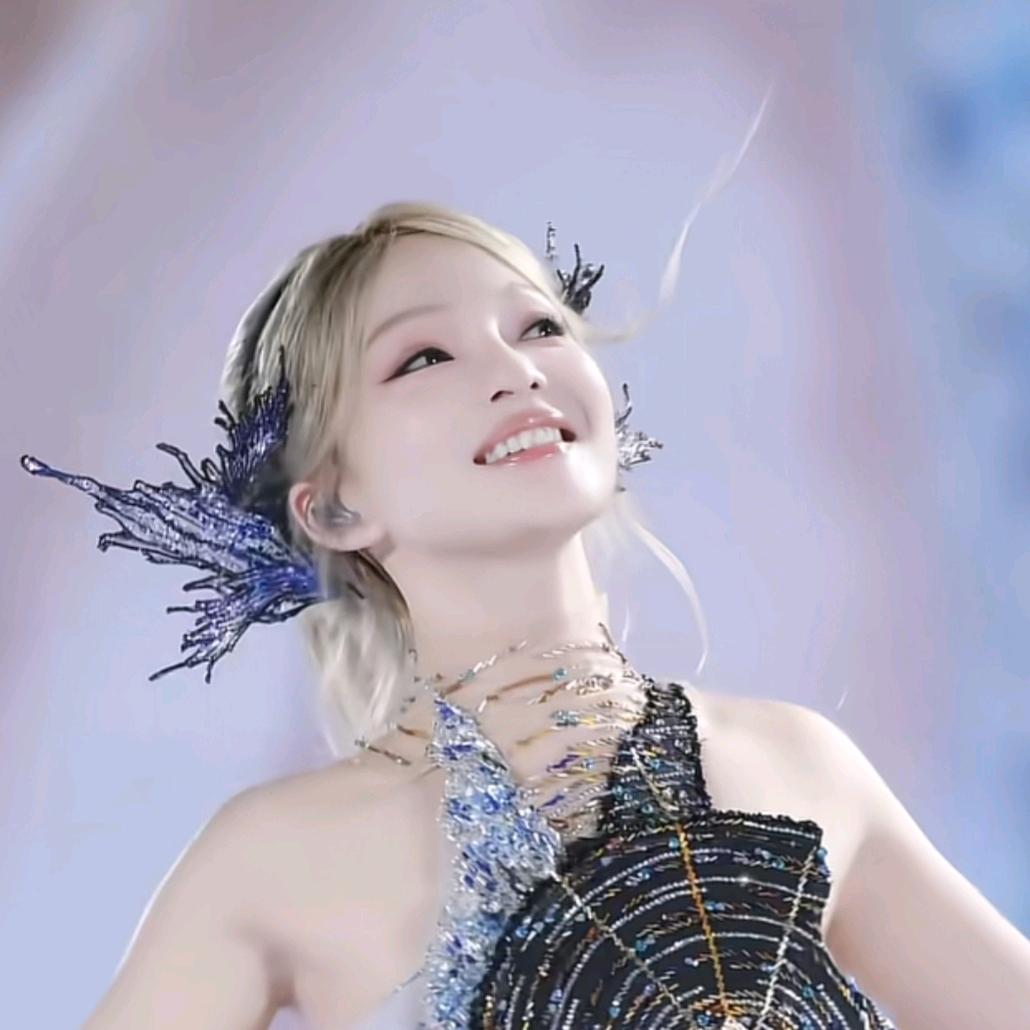 倾国倾城沉鱼落雁闭月羞花