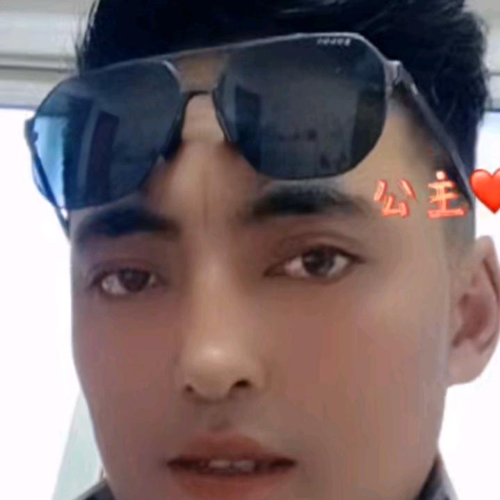 康巴根秋