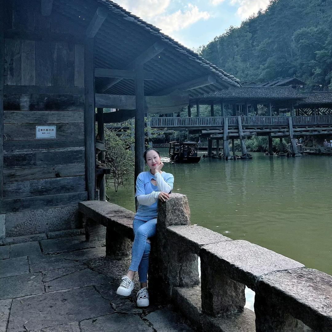 笑对人生(商品在橱窗)