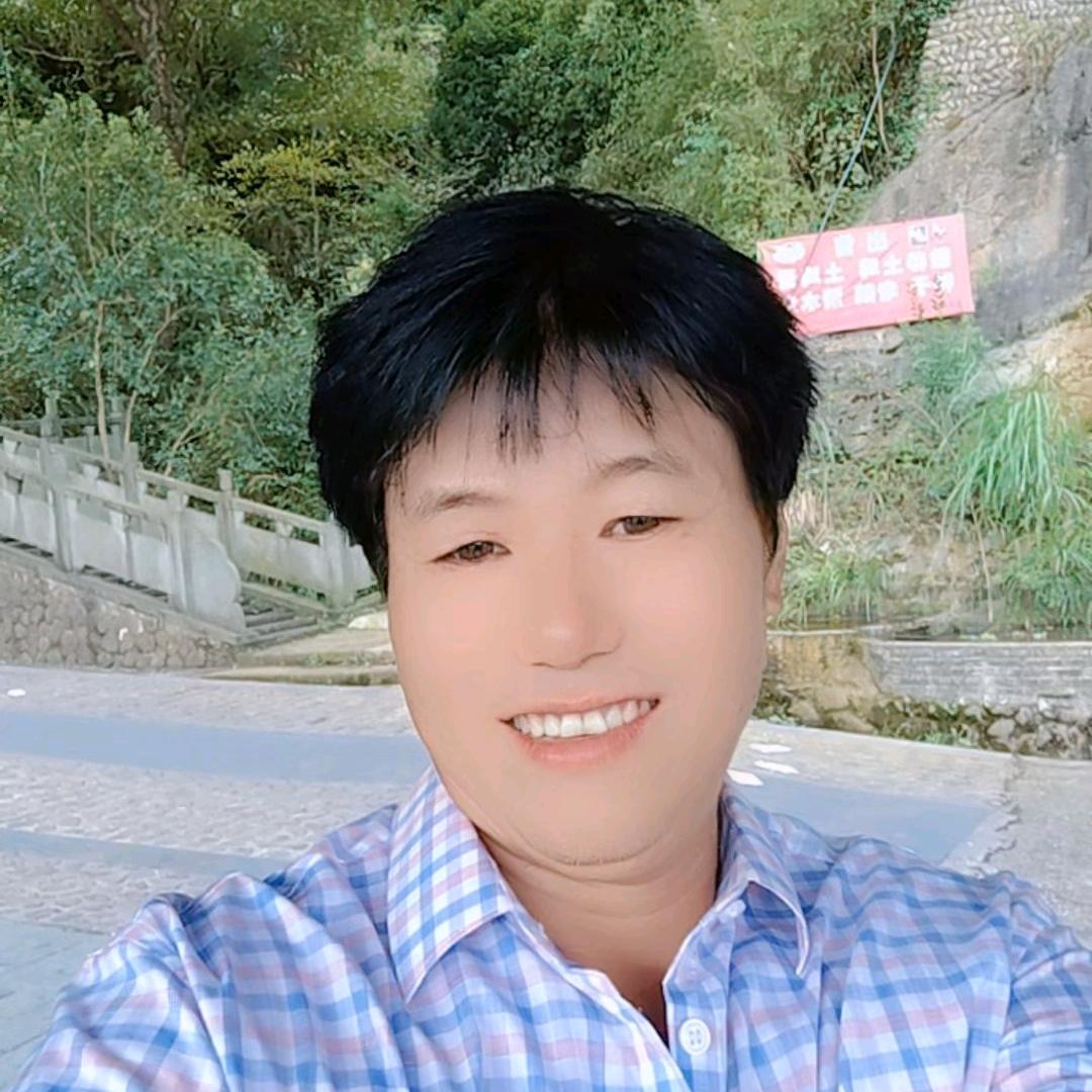 辉哥。🌹🌹