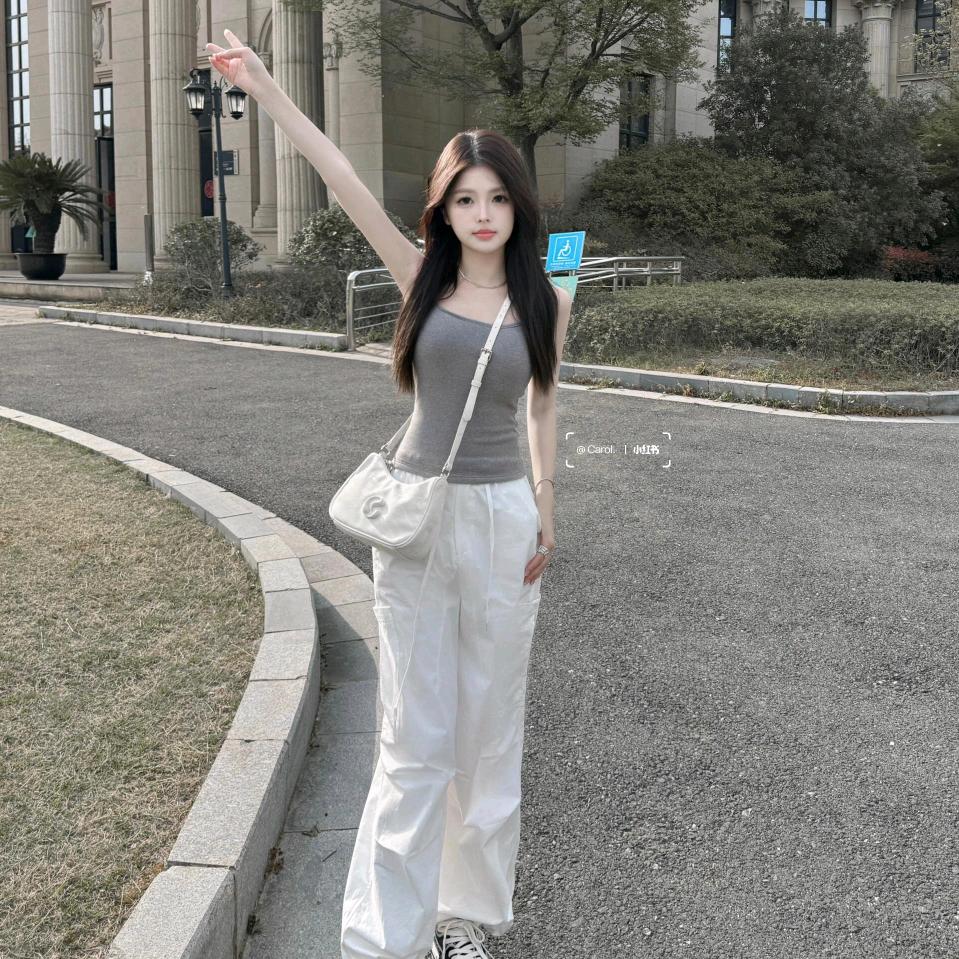 爱吃糖的女孩