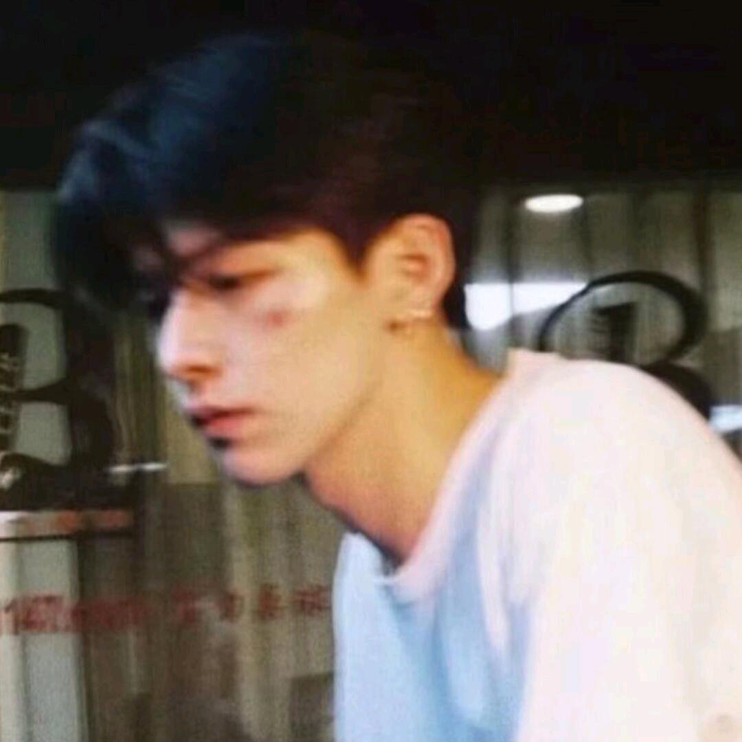 如果比emo我真的强你一万倍