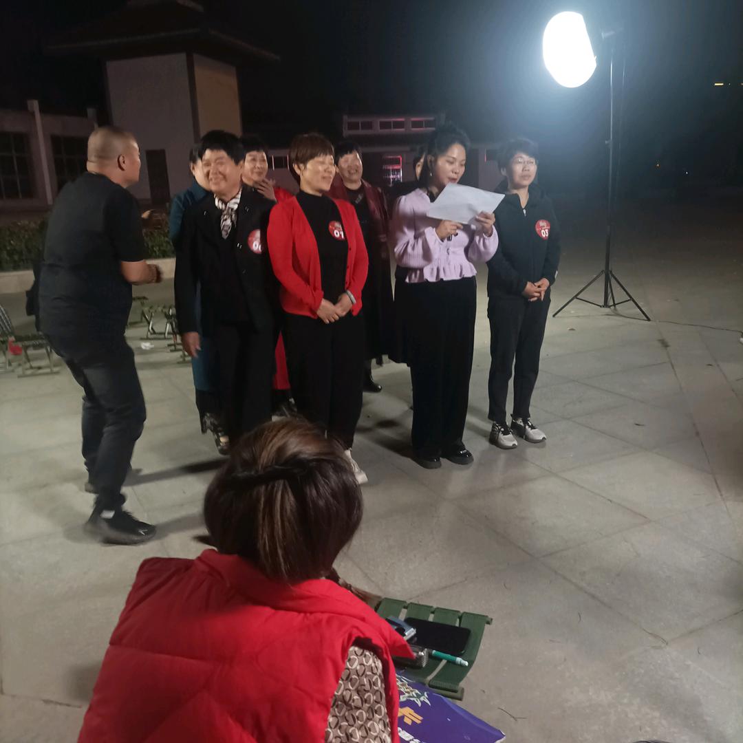 草根艺人